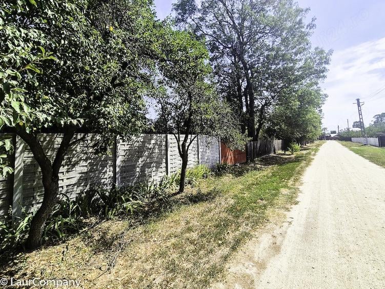 Casă cu 3 camere cu Teren 3287 Mp în Urlueni