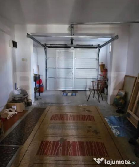 CASA CU 6 CAMERE, 293 MP UTILI SI GARAJ - DEVA - 1