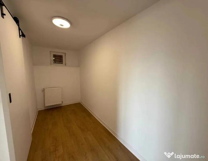 Apartament cu 2 camere decomandat în Brașovul Vechi