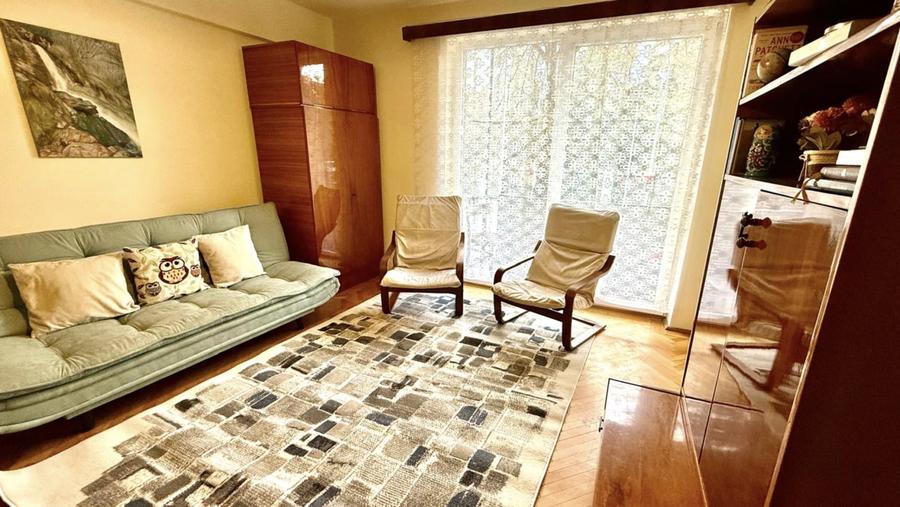Apartament cu 2 camere decomandat, mobilat în Cornișa