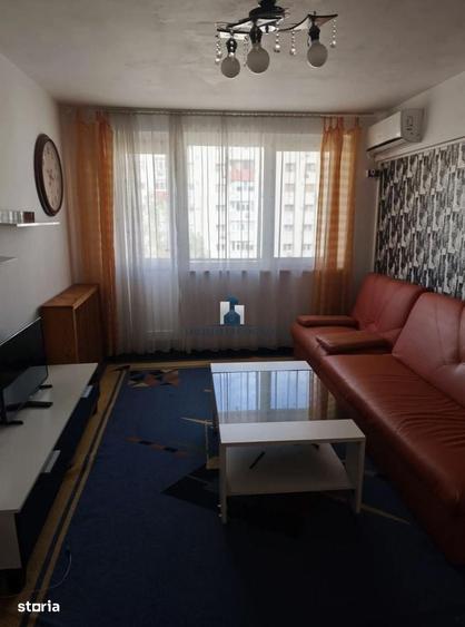 Vanzare Apartament 2 Camere Semidecomandat Piata Sudului - 1