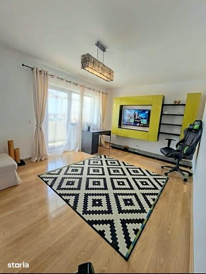 Apartament cu 3 camere, mobilat în Tomis I