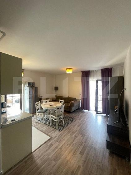 Apartament cu 2 camere semidecomandat, mobilat în Zorilor