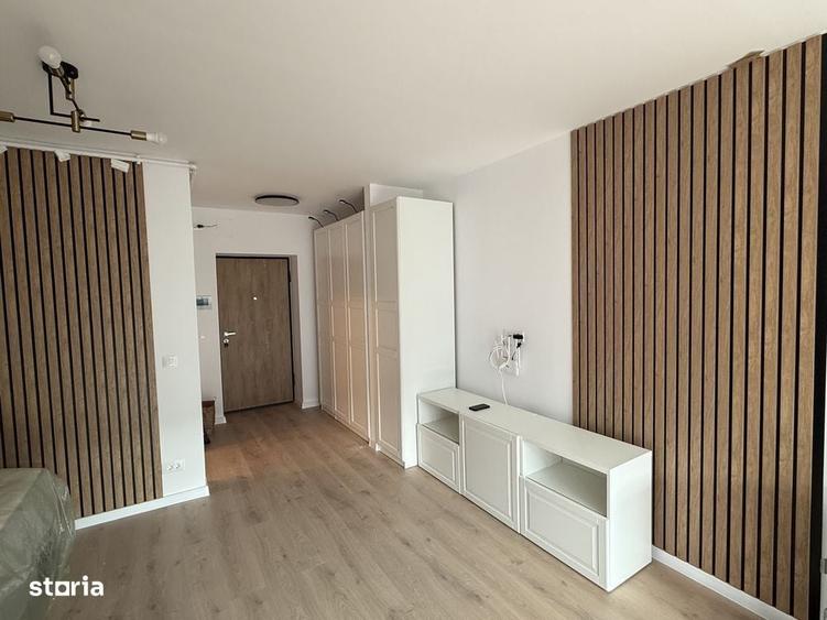 Studio Premium | Hils Titanium | 7' Metrou | - 2
