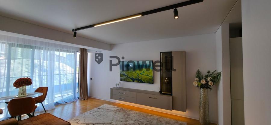 Apartament cu 2 camere semidecomandat în Barbu Văcărescu