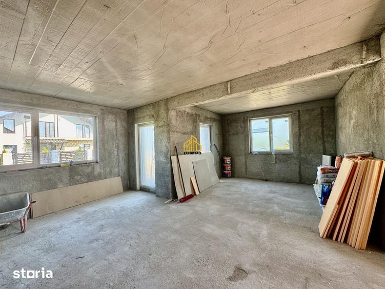 Casă cu 5 camere cu Teren 486 Mp în Ciorogârla
