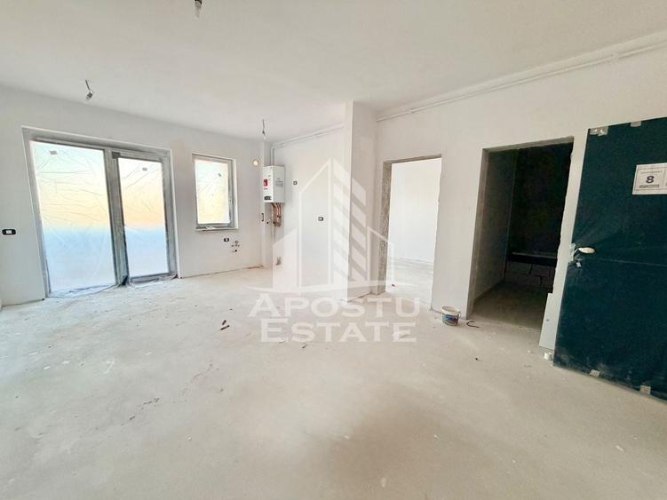 Apartament cu 2 camere semidecomandat în Giroc