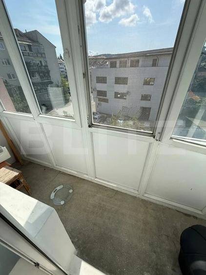 Apartament cu 2 camere nedecomandat în Central