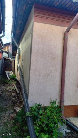 Casă cu 3 camere cu Teren 540 Mp în Central