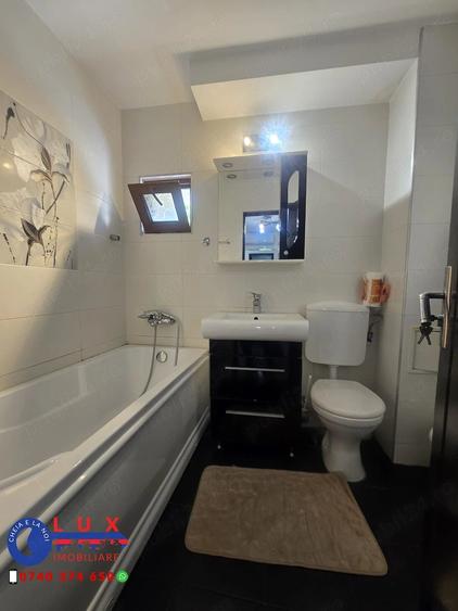 Apartament cu 4 camere decomandat în Faleză