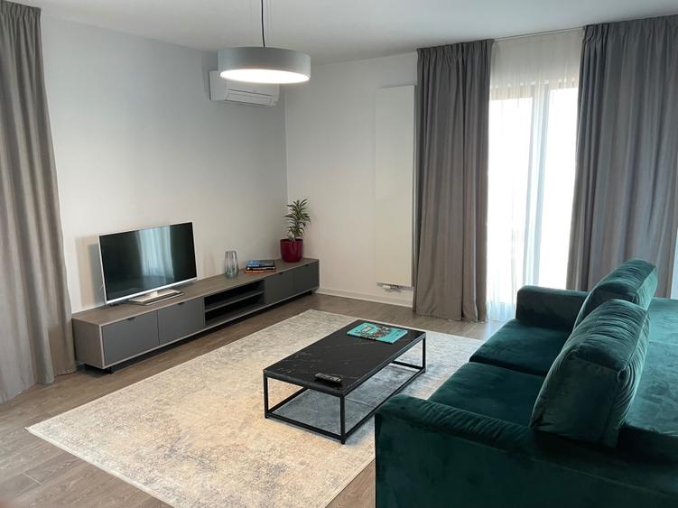 Apartament cu 2 camere decomandat în Central