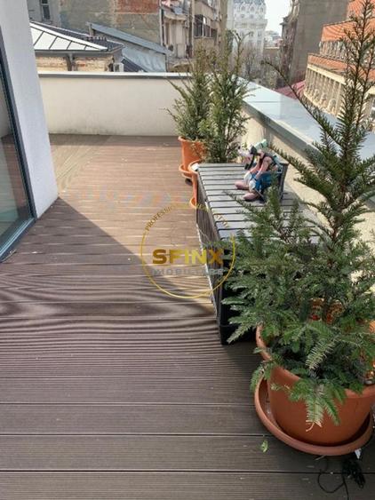 Apartament cu 3 camere decomandat în Universitate