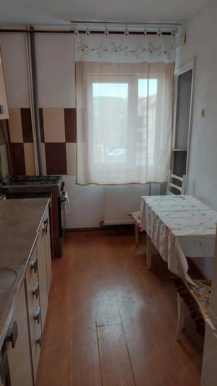 Apartament cu 2 camere nedecomandat în Central