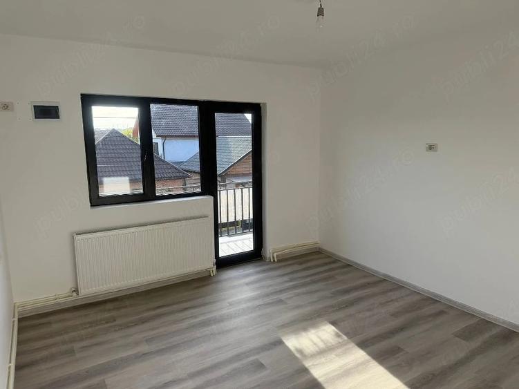 Casă cu 6 camere cu Teren 178 Mp în Central