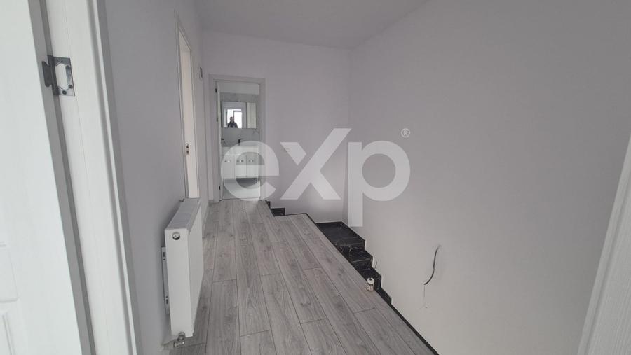 Casă cu 4 camere cu Canalizare în Trivale