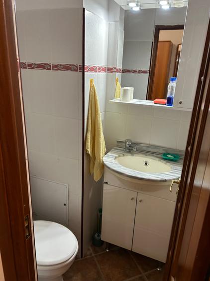 Apartament cu 3 camere decomandat în Beller
