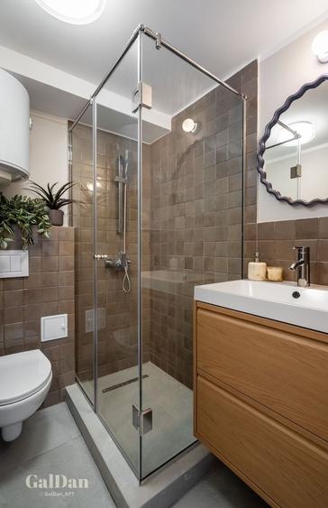 Apartament cu 3 camere, mobilat în Ultracentral