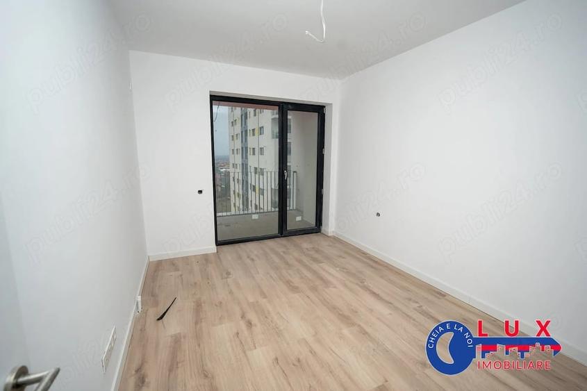 Apartament cu 2 camere decomandat în E3