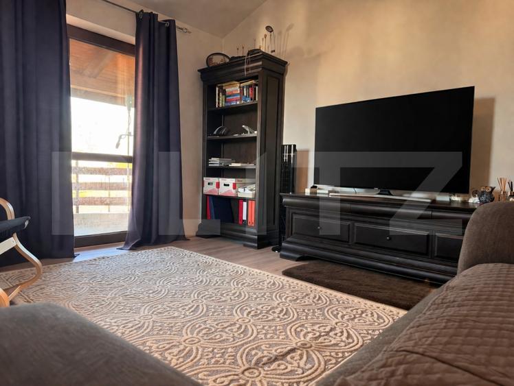 Apartament cu 2 camere decomandat, mobilat în Sânpetru