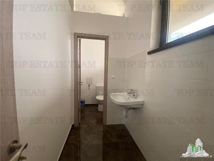 Birou, de 64.800003051758 mp, în Exterior Nord