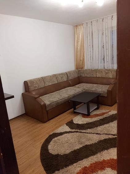Apartament cu 2 camere decomandat în Dacia