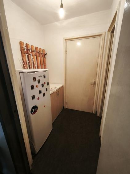 Apartament cu 2 camere semidecomandat în Exterior Vest