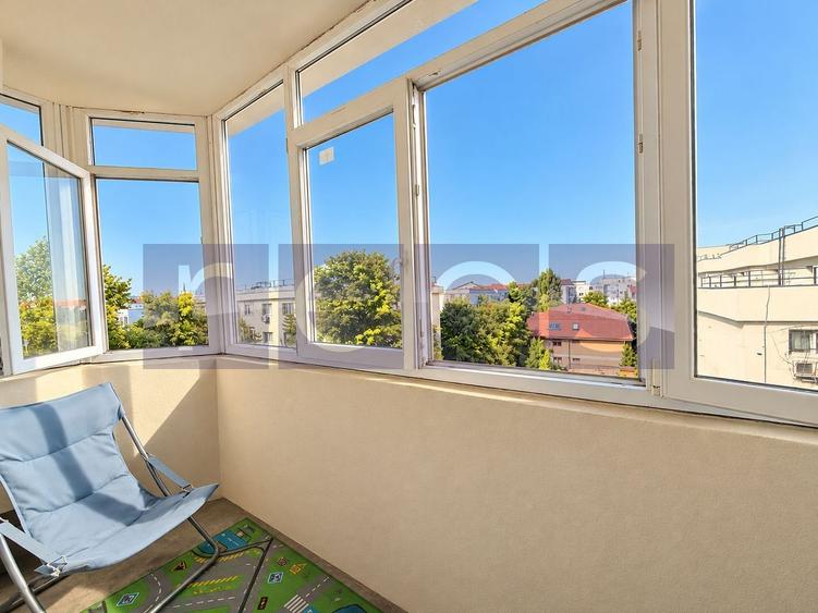 Apartament cu 4 camere decomandat în Aviației