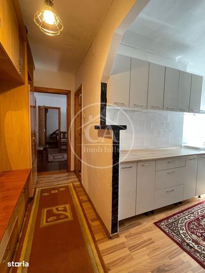 Apartament cu 2 camere semidecomandat în Seleuș