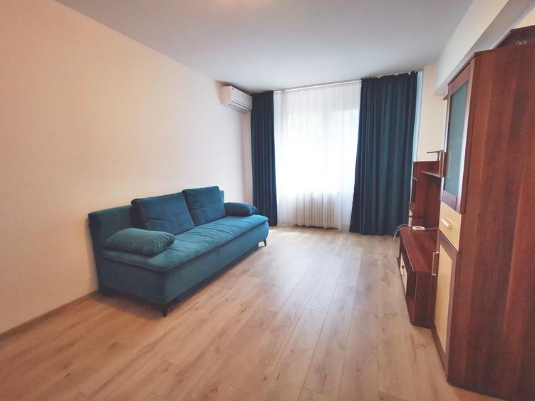 Apartament cu 2 camere decomandat în Națiunile Unite