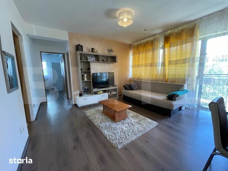 Apartament cu 3 camere semidecomandat în Florești