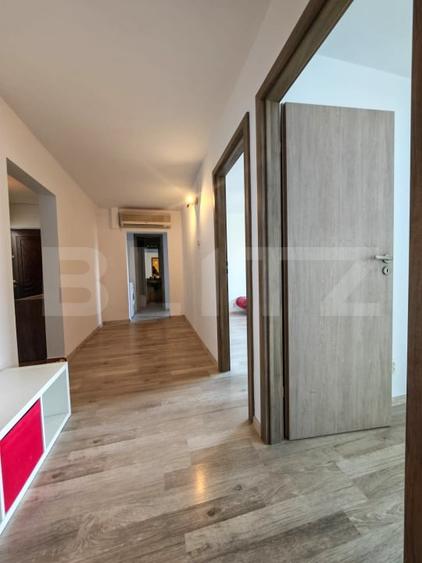 Apartament cu 4 camere decomandat, mobilat în Odobescu