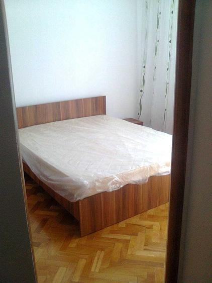 Apartament cu 2 camere semidecomandat în Cetate