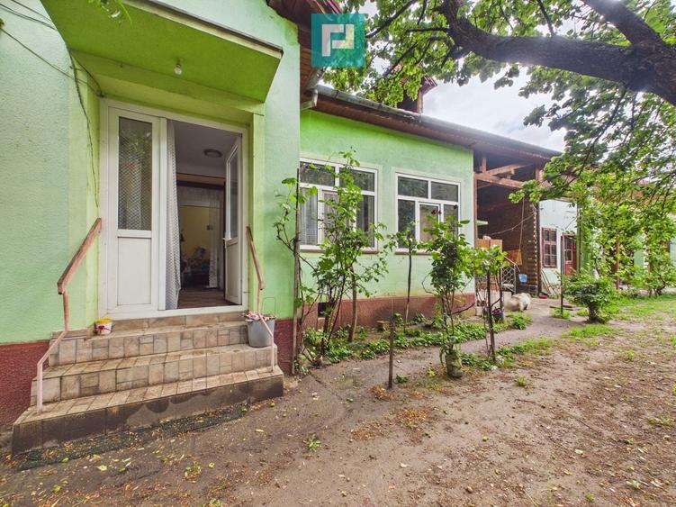 Casă individuală cu 3 camere cu Canalizare în Aradul Nou