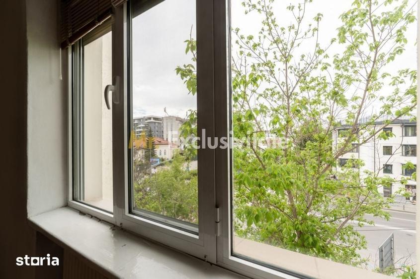 Apartament cu 2 camere decomandat în Calea București