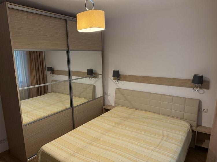 Apartament cu 2 camere decomandat în Aviatorilor