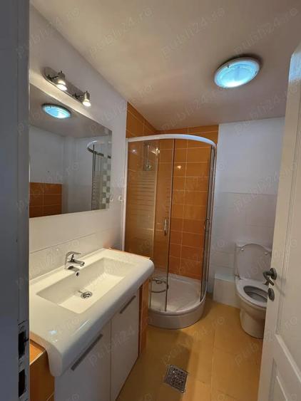Casă cu 3 camere cu Teren 150 Mp în Central