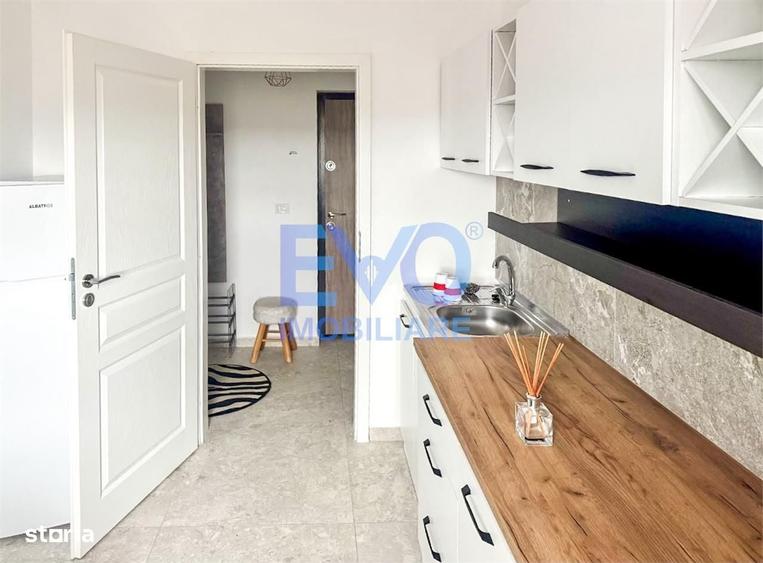 Apartament cu 2 camere decomandat în Valea Adâncă