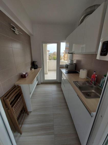 Apartament cu 2 camere decomandat în Agigea