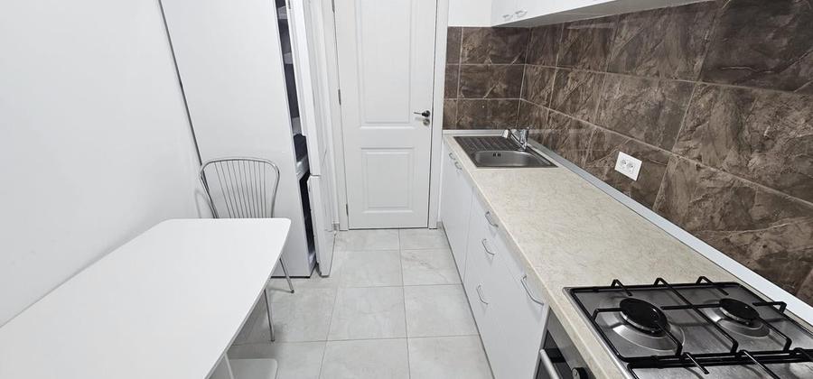 Garsonieră decomandată în Lujerului