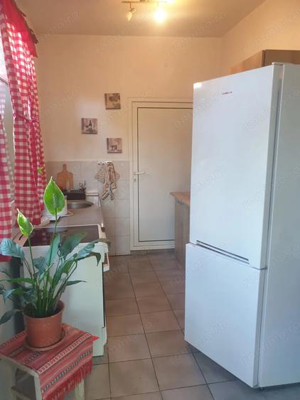 Casă cu 4 camere cu Teren 320 Mp în Dumbrăvița
