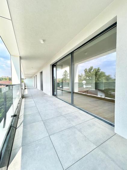 Apartament 4 camere de inchiriere zona Pipera . - 16