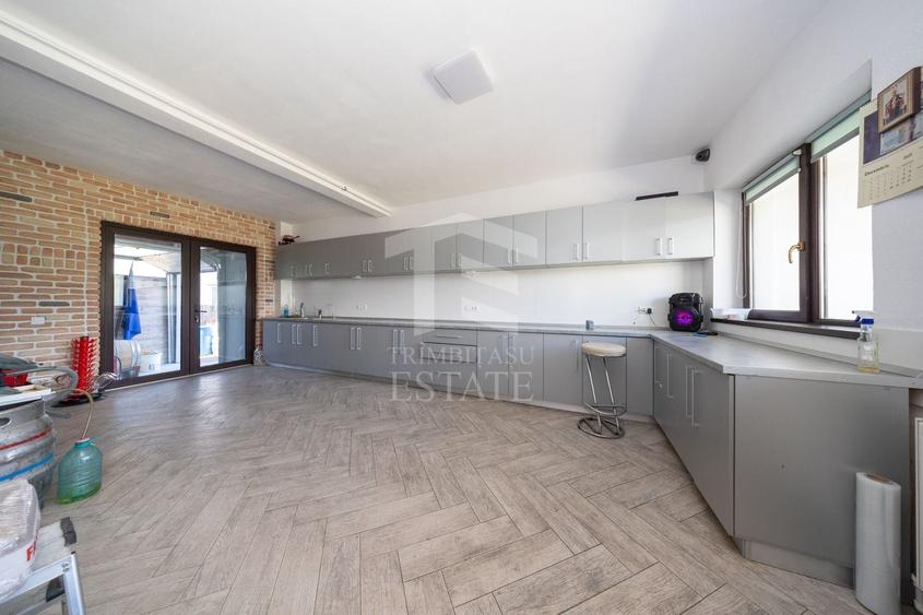 Spațiu comercial, de 350 mp, în Sud-Vest