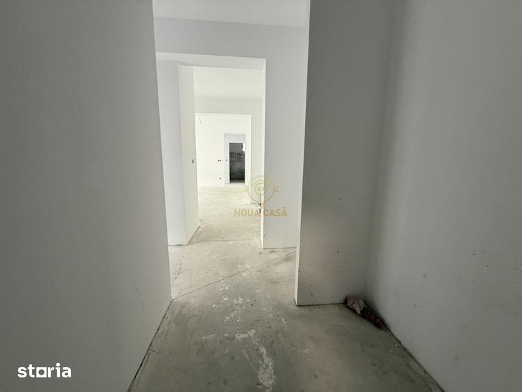 Apartament cu 3 camere decomandat în Carpați 2