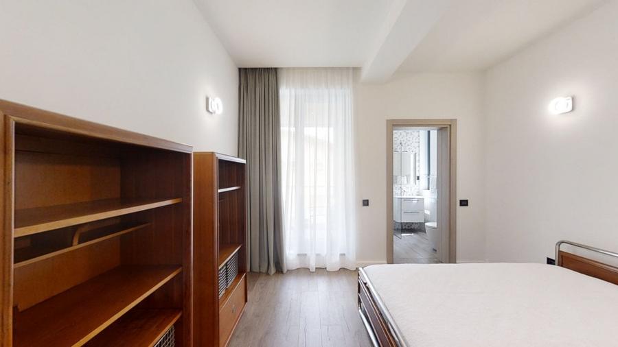 Duplex cu 6 camere cu Canalizare în Pipera