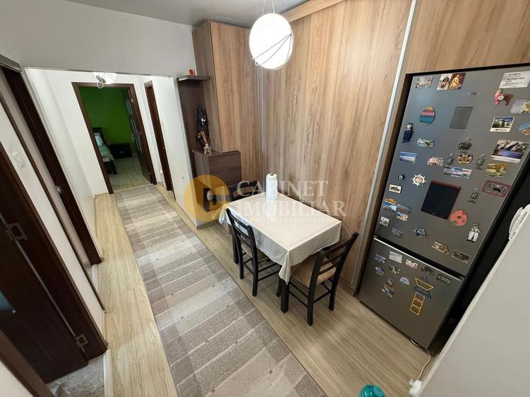2 Camere Decomandat - Etaj Intermediar - Zona Podu Ros - Bloc 1974 - 8
