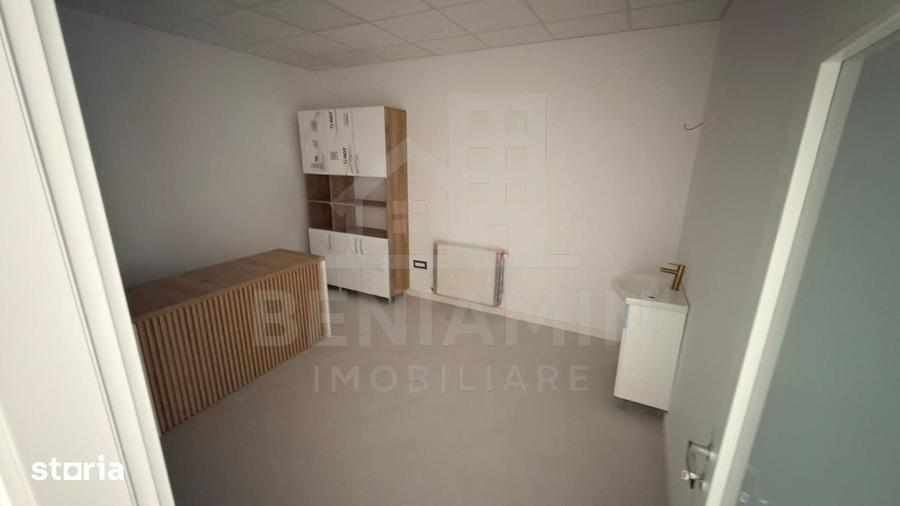 Spațiu comercial, de 530 mp, în George Enescu