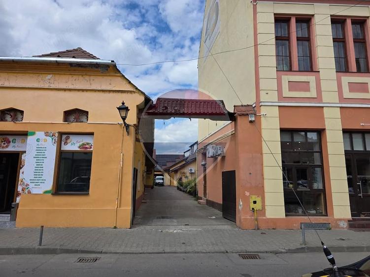 Casă în Central