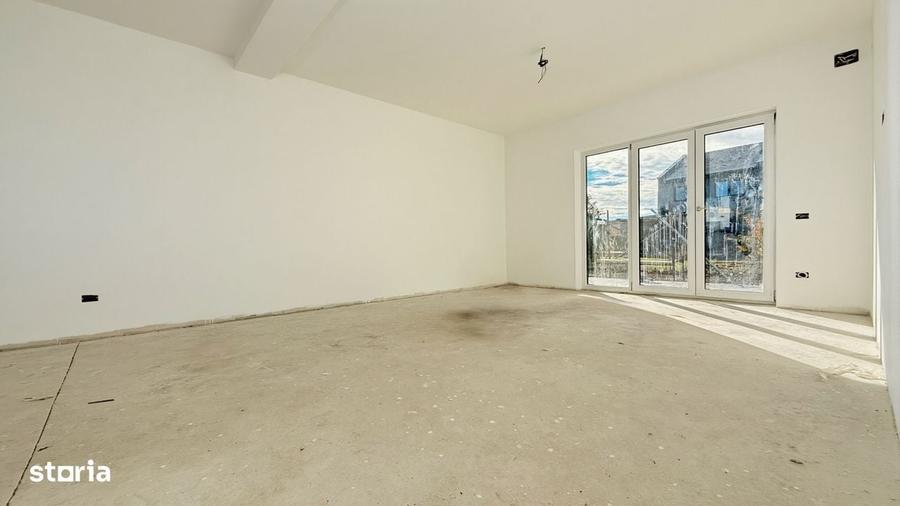 Casă cu 3 camere în Central