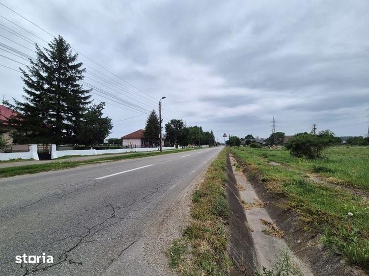 Teren de 2142 mp, în Central