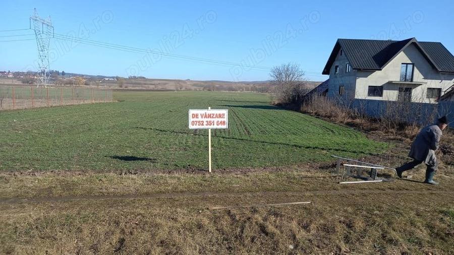 Teren de 12000 mp, în Vadu Moldovei